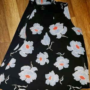 XL Worthington Floral Sleeveless Blouse
